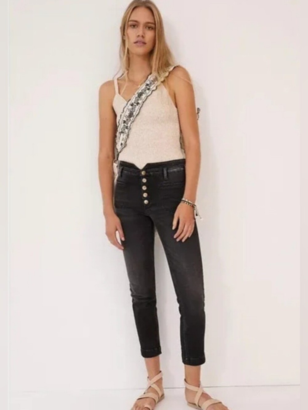 Pilcro x Anthropologie Distressed High Rise Slim Seamed Yoke Utility Jeans 28